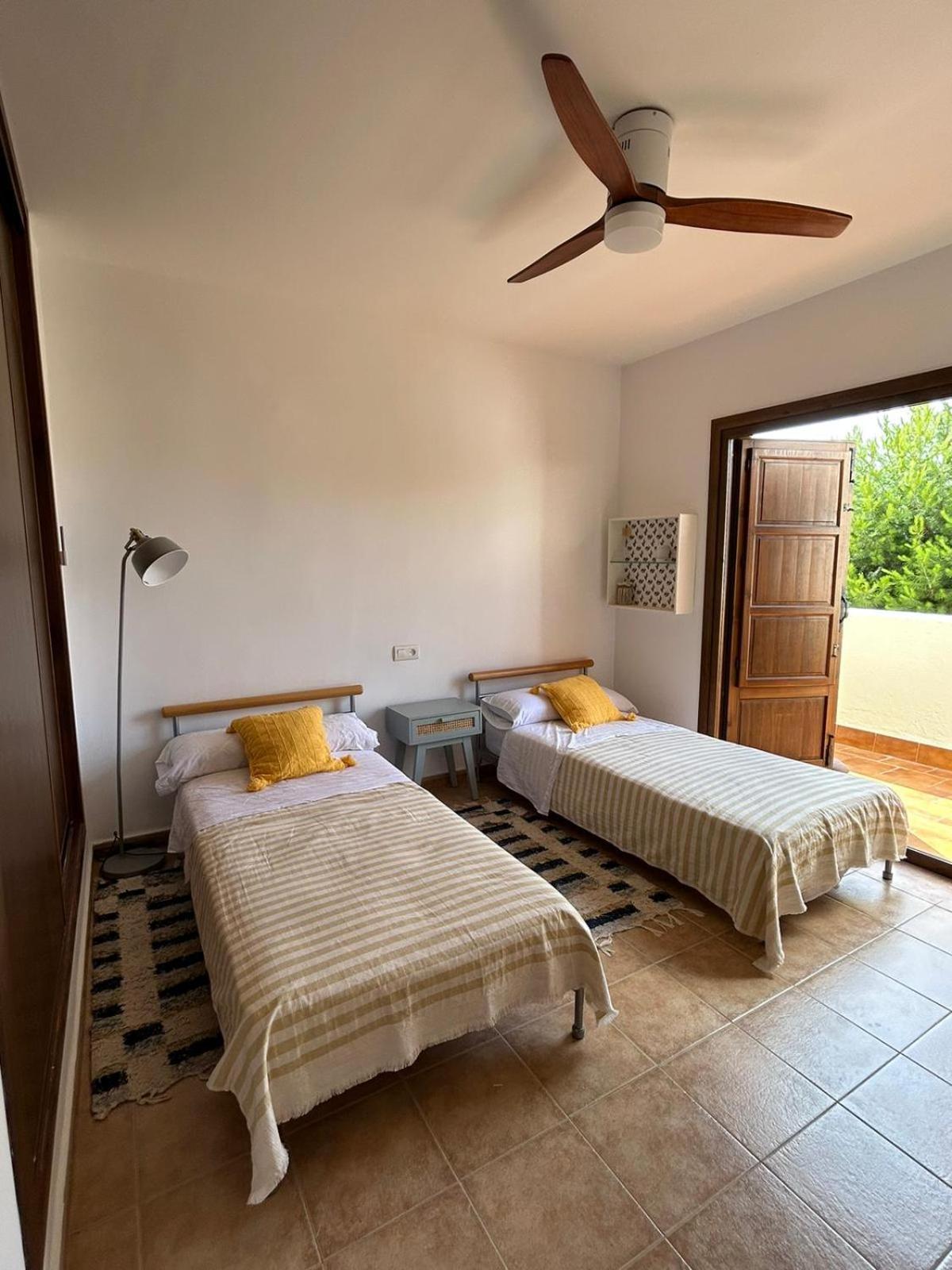 Casa Con Piscina En San Jose Sotillo Екстериор снимка